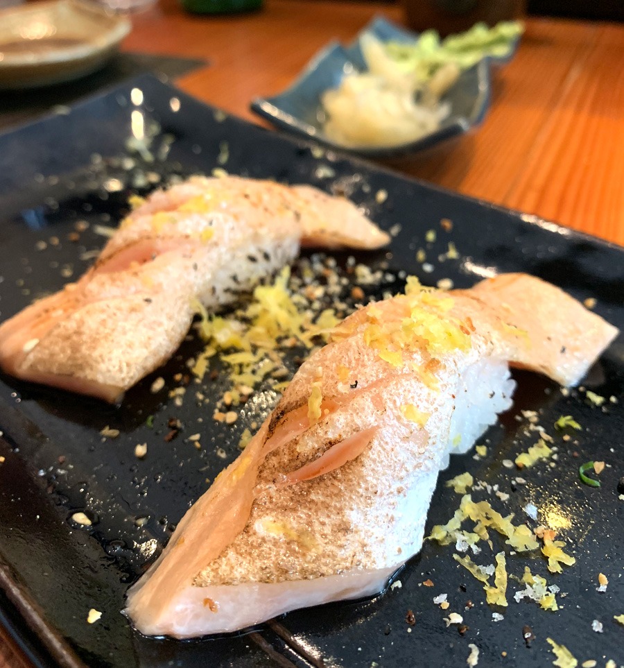Sushi de Salmão Massaricado